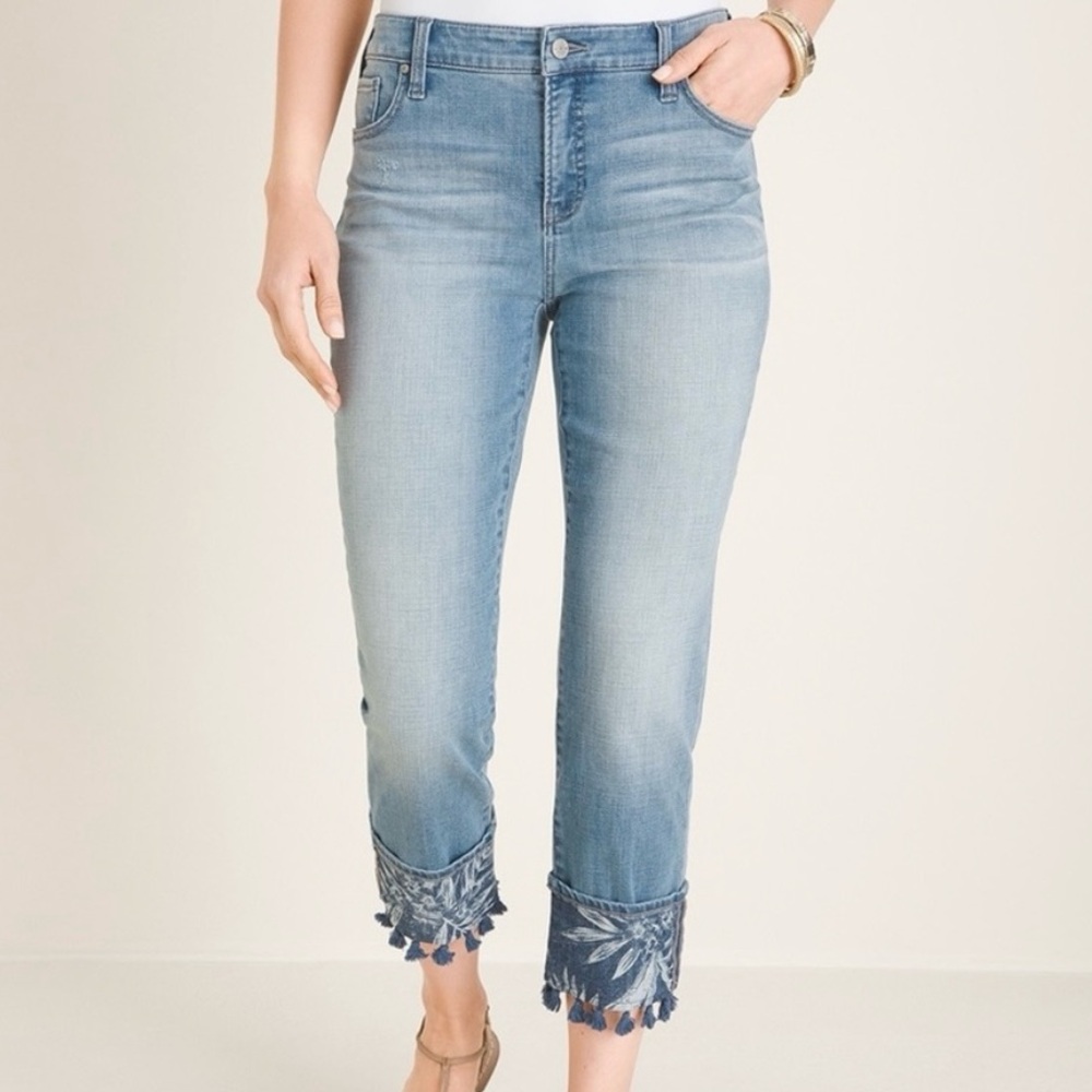 Chicos So Slimming Girlfriend Slim Leg Crop Jeans Sz 12 Mid Rise Tassel Hem NWT